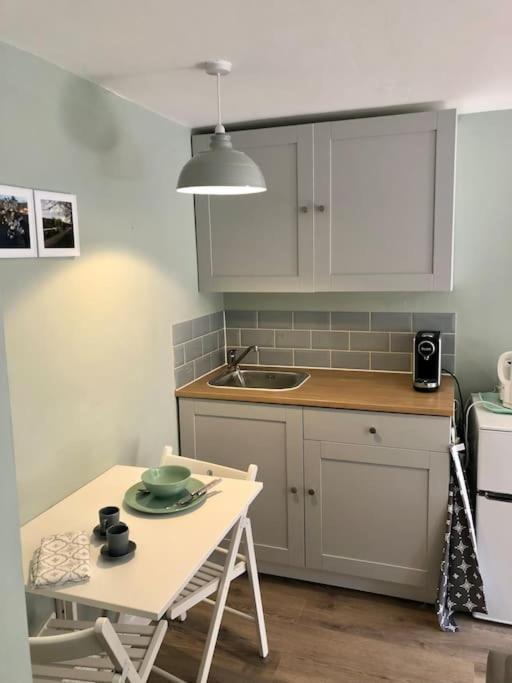 Quiet And Cosy Flat, Close To Bath Centre Exterior foto